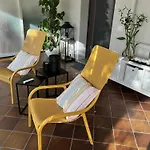 Mi An *